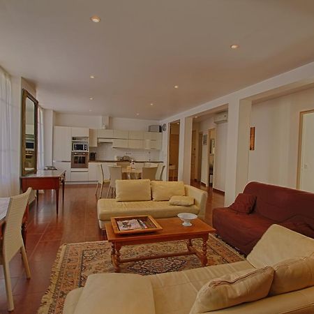 Апартаменти F3 Place Miot Аяччо Екстер'єр фото